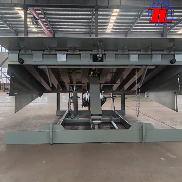 贵阳月台登车桥