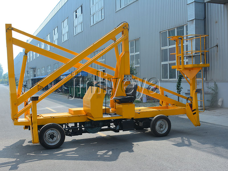 贵阳曲臂式升降机