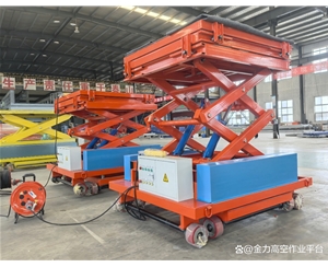 贵阳钢厂用升降机